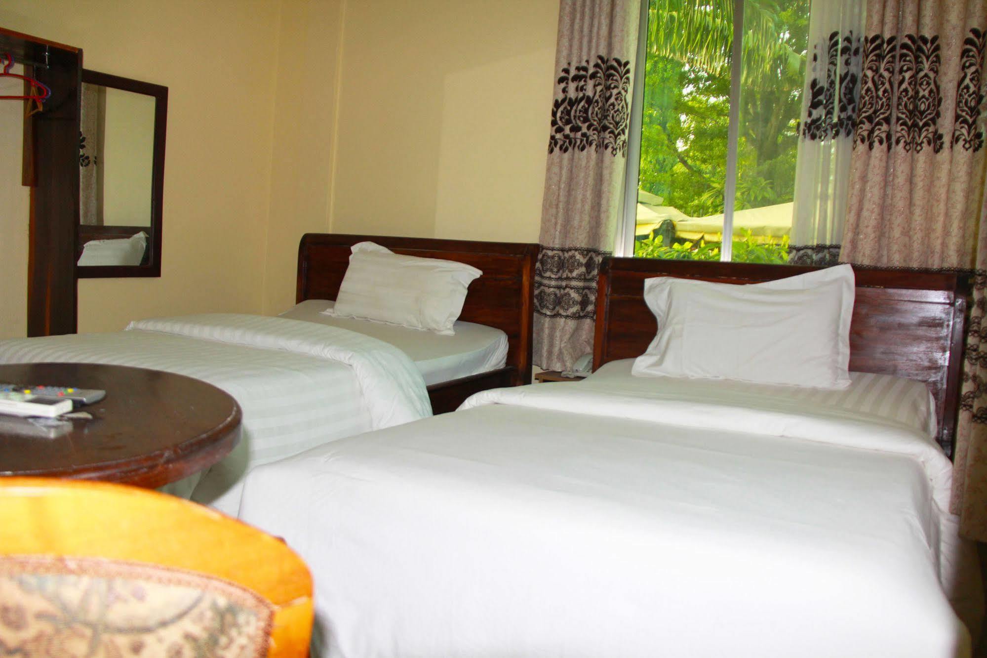 Varlek Hotel Dar es Salaam Luaran gambar
