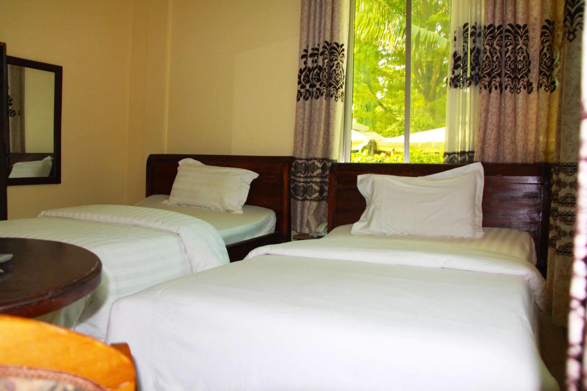 Varlek Hotel Dar es Salaam Luaran gambar