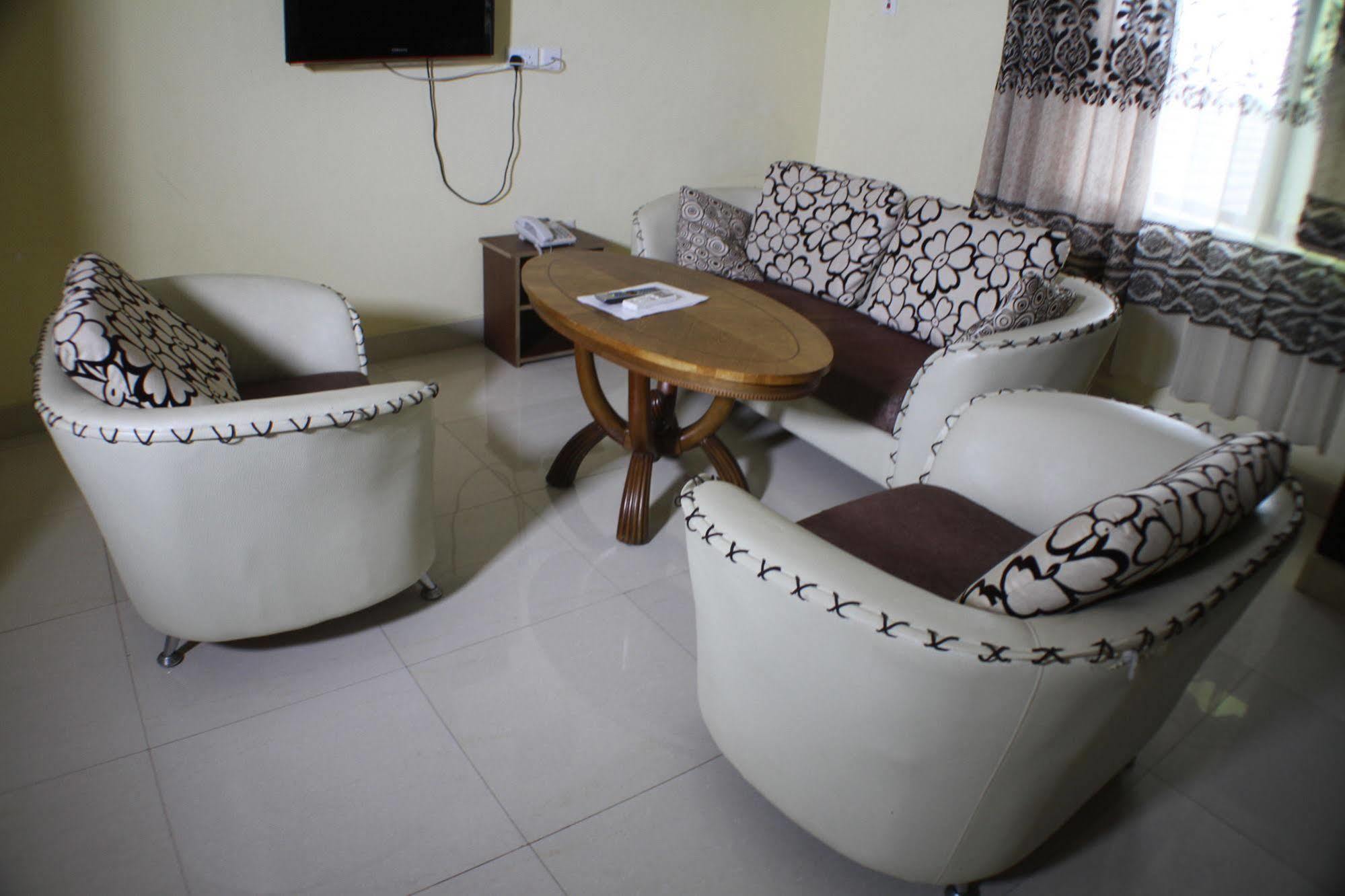 Varlek Hotel Dar es Salaam Luaran gambar