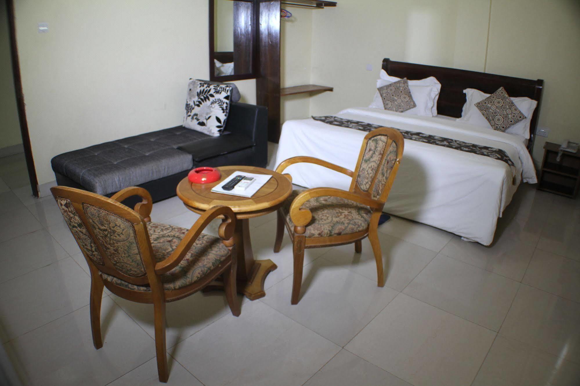 Varlek Hotel Dar es Salaam Luaran gambar