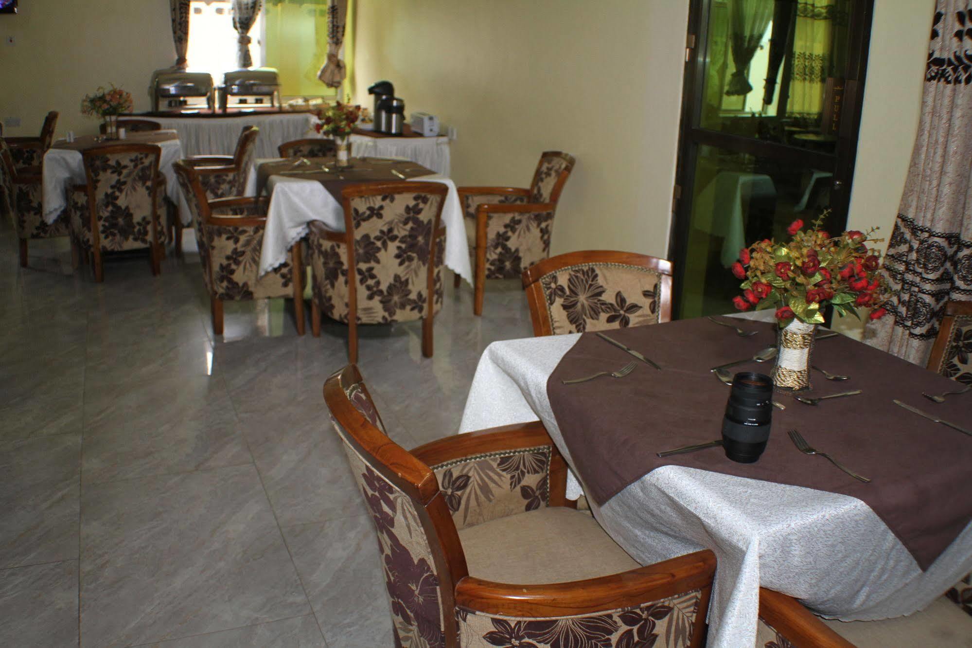 Varlek Hotel Dar es Salaam Luaran gambar