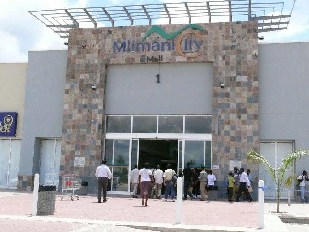 Varlek Hotel Dar es Salaam Luaran gambar