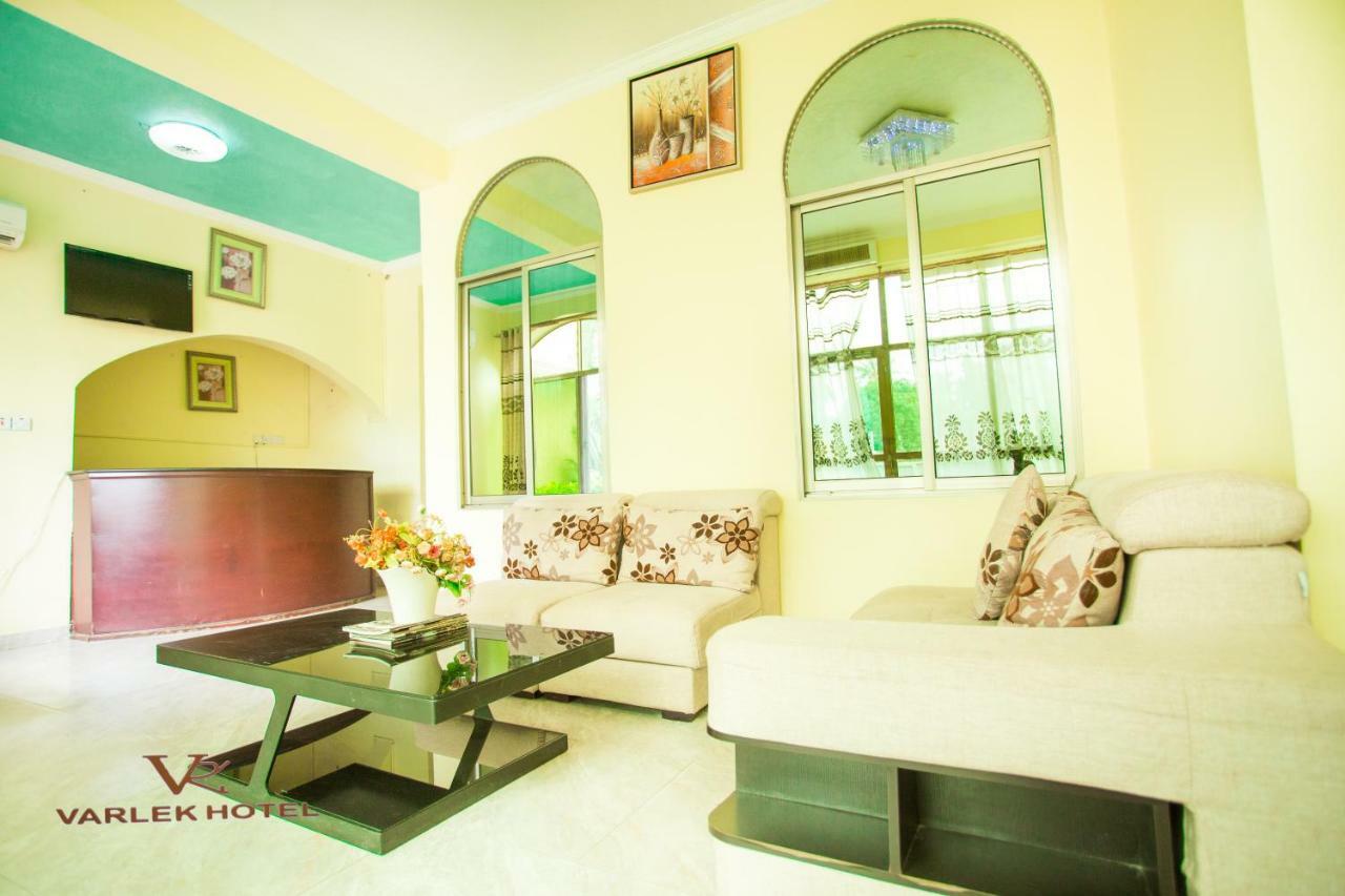 Varlek Hotel Dar es Salaam Luaran gambar