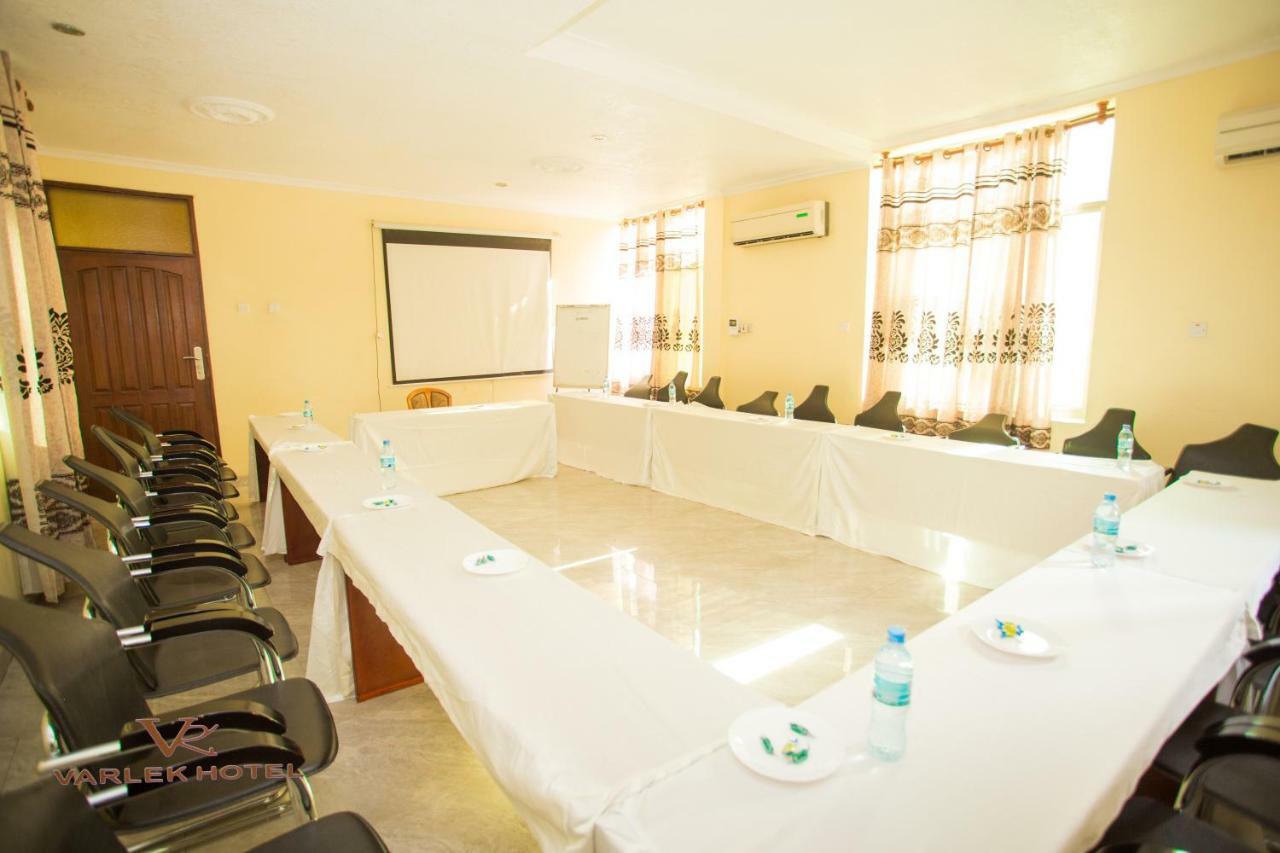 Varlek Hotel Dar es Salaam Luaran gambar