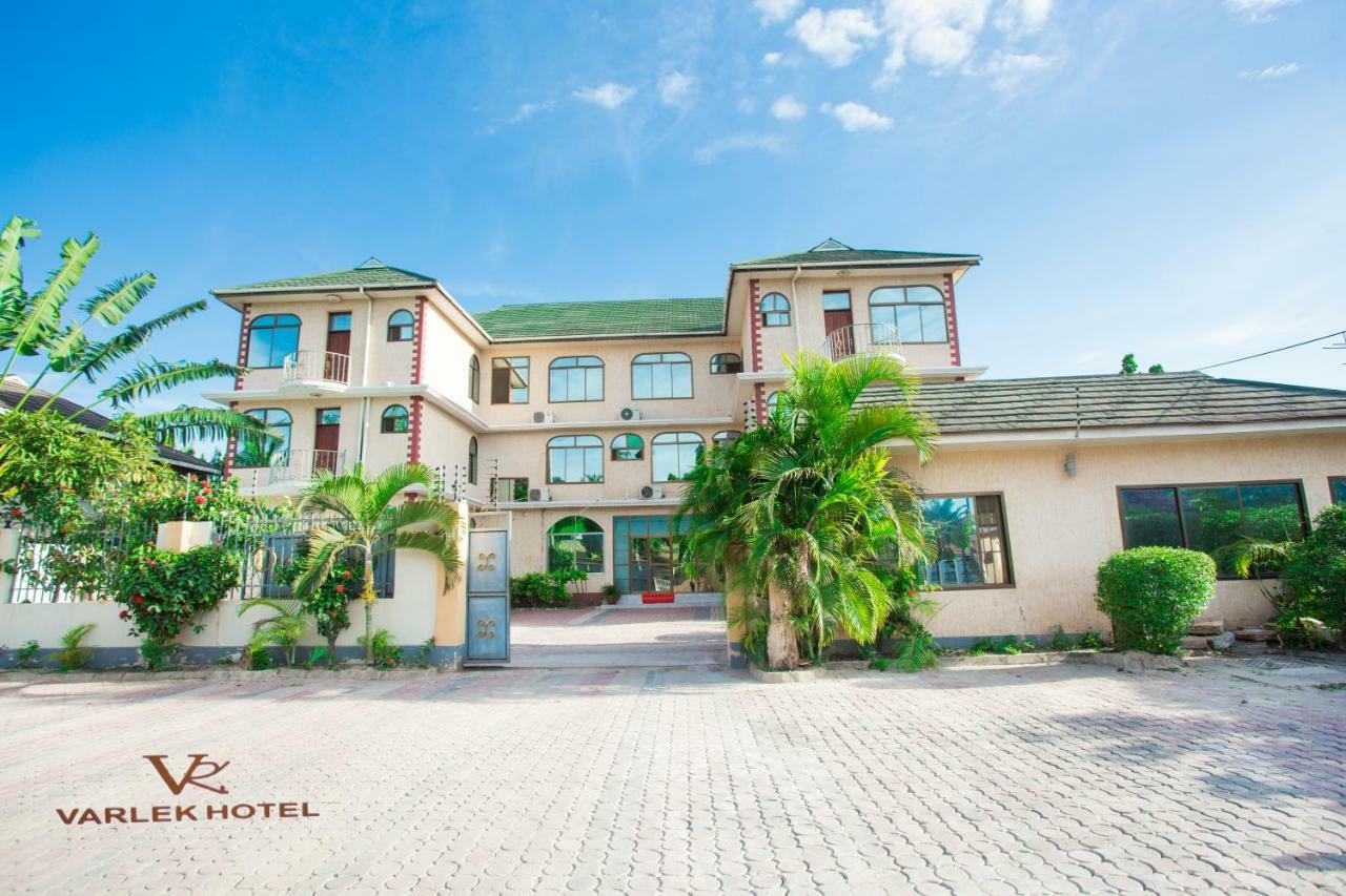 Varlek Hotel Dar es Salaam Luaran gambar