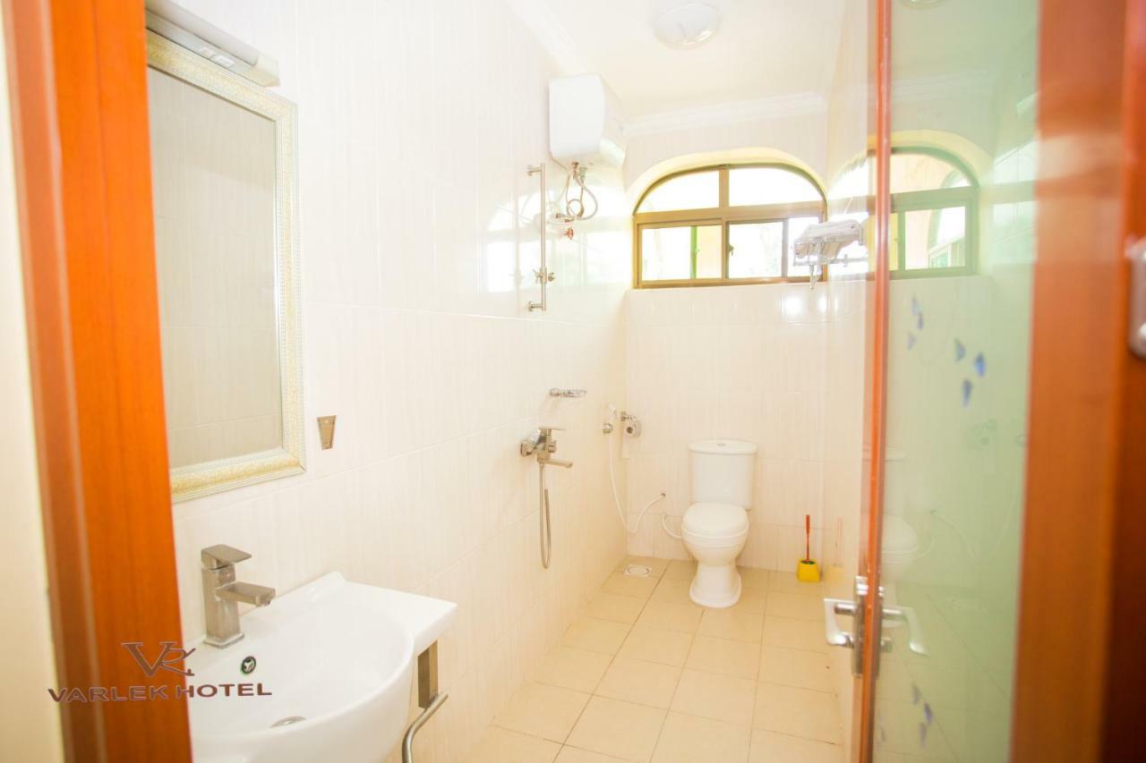 Varlek Hotel Dar es Salaam Luaran gambar