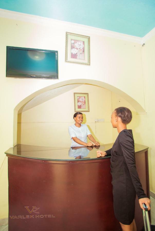 Varlek Hotel Dar es Salaam Luaran gambar