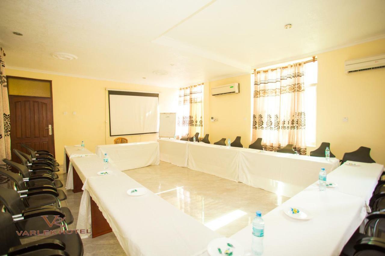 Varlek Hotel Dar es Salaam Luaran gambar