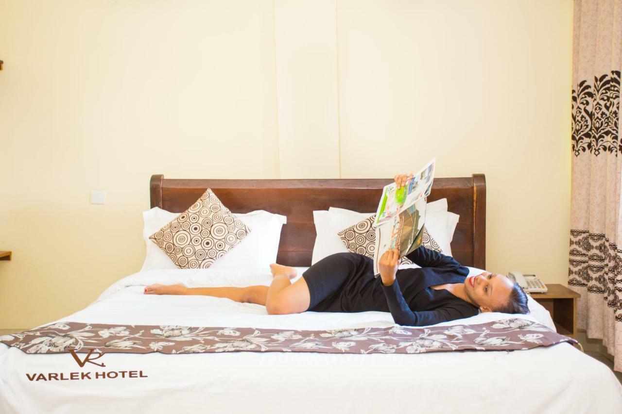 Varlek Hotel Dar es Salaam Luaran gambar