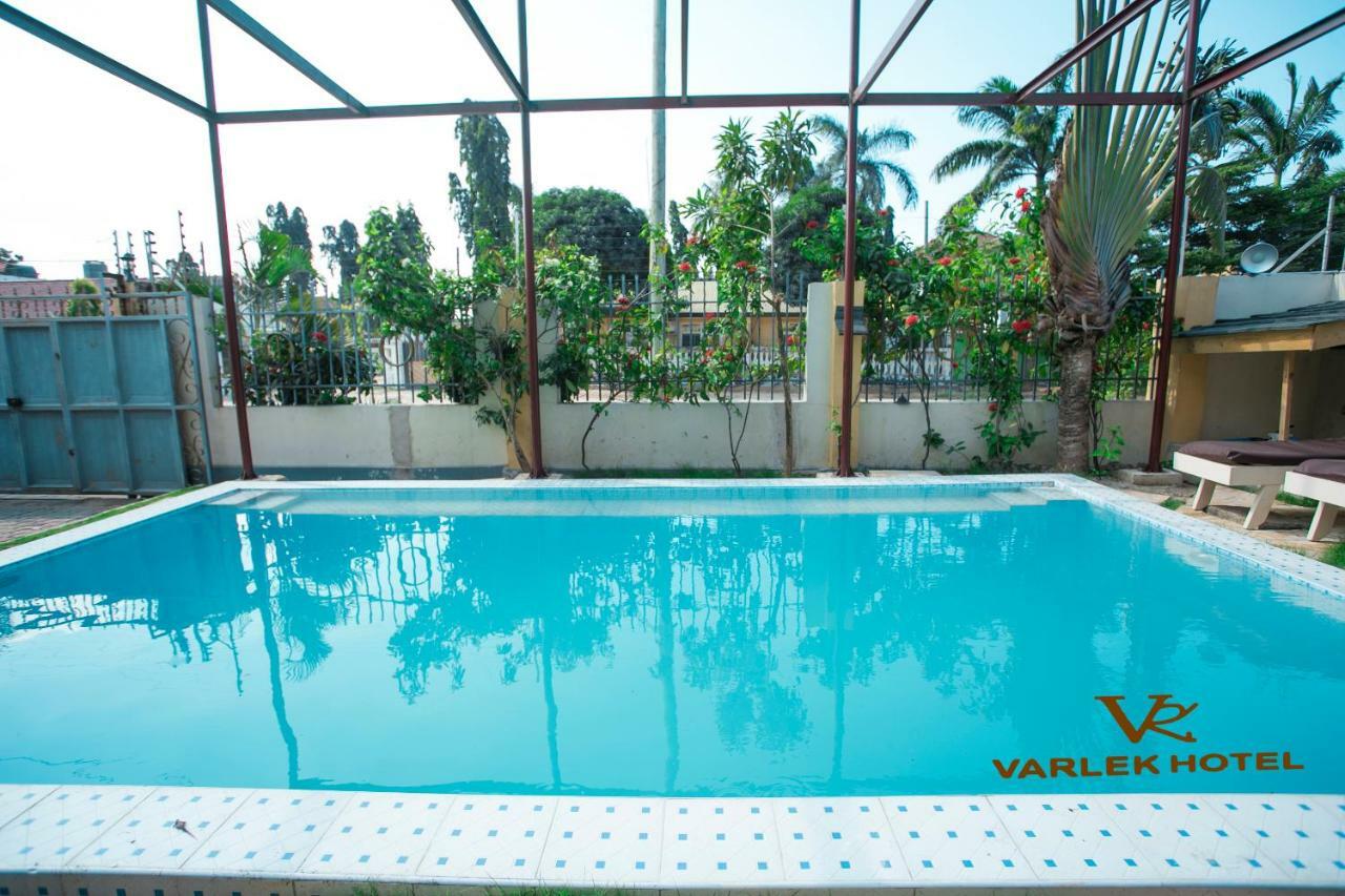 Varlek Hotel Dar es Salaam Luaran gambar